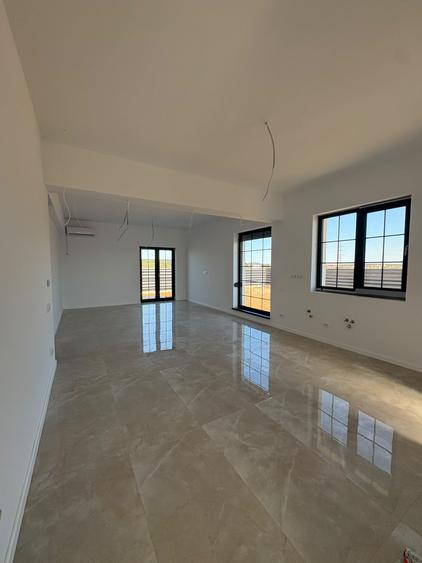 Casa 99 mp utili + 460 mp teren - Balotesti Saftica finisaje premium