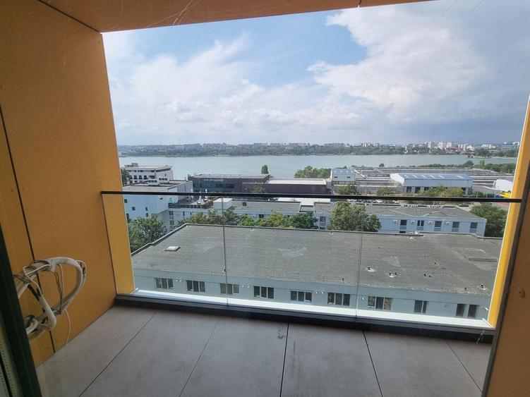 Faleza nord complex de blocuri noi-apartament 3 camere cu vedere frontala la lac