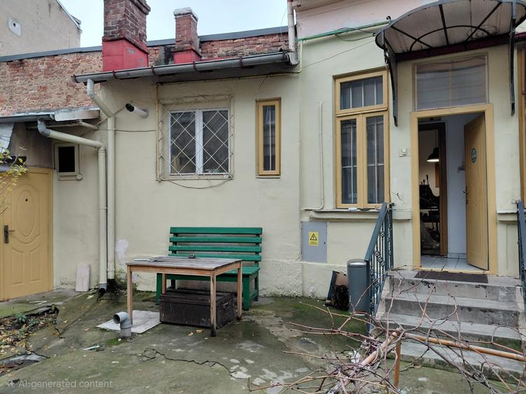 Piata Sfantul Stefan-Corp de casa, parter, teren in proprietate 60 mp