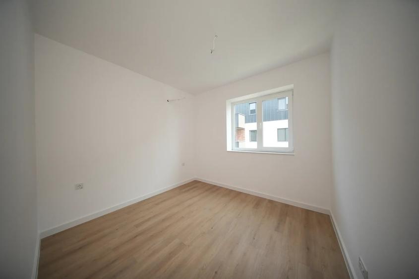 3 CAMERE - BLOC FINALIZAT - PIPERA