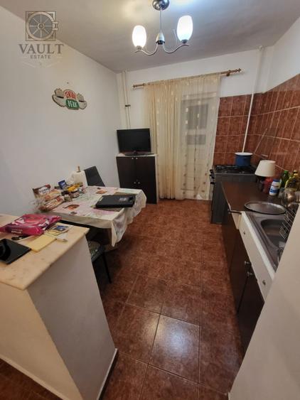 Apartament 3 camere decomandat - Rahova
