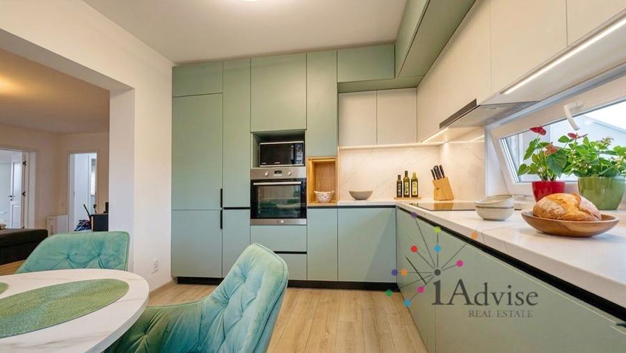 CASA MODERNA CU 5 CAMERE IN HARMAN