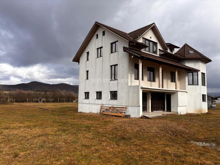 Casă individuală de vânzare – la 15 km de Bistrița - 3