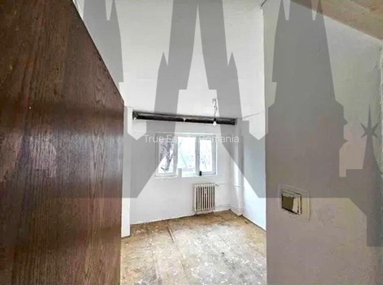 Apartament de vanzare in imobil dupa '80 cu loc de parcare in curte - 5