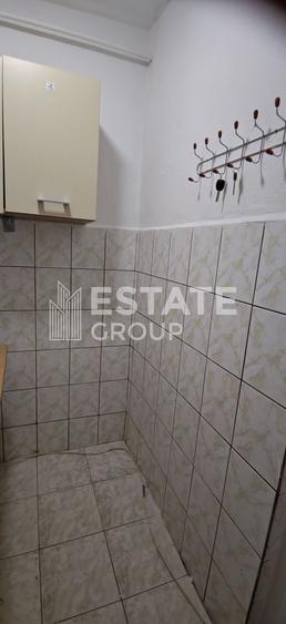 Garsoniera decomandata cu bucatarie si baie
