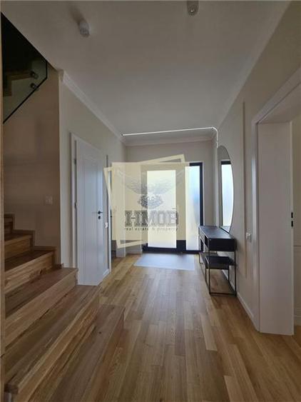 Casa Premium cu 4 camere 2 bai si curte 250 mp in Selimbar