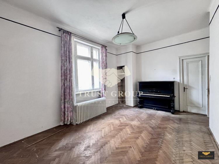 4 camere Parter in vila Cismigiu |+2 cam la demisol +1/2 din mansarda | Garaj