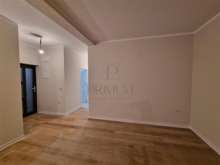 Duplex pe plan - 4 camere - zona linistita - terasa mare