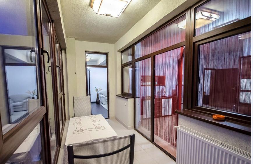 Mamaia, central, 3 camere decomandate lux, 130 mp