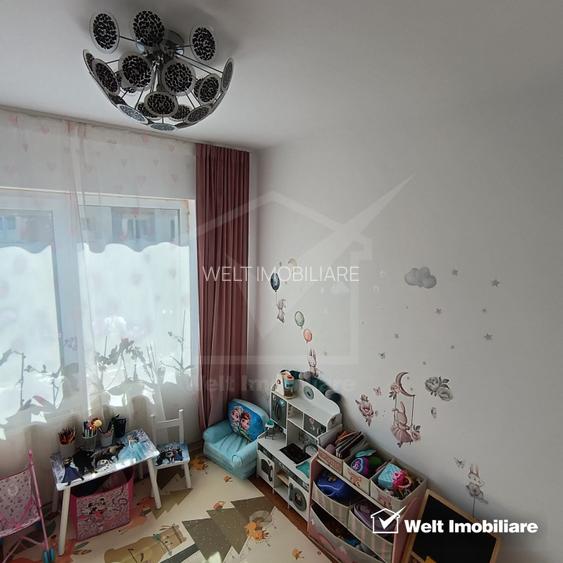 Apartament 3 camere , etaj intermediar, parcare, Floresti , zona Terra - 8