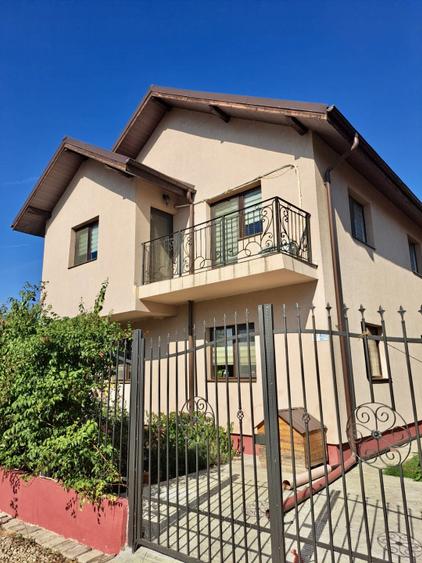 Vila superba Str Safirului la 2 min de Ghencea și 10 min M Raul Doamnei