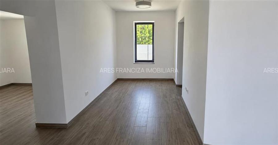 PANTELIMON,VILA INDIVIDUALA,5 CAMERE,235 MP,TEREN 455 M,INCALZIRE PARDOSEALA,AN - 11