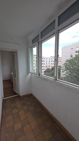 2 camere – Str. Murgeni - Titan - Basarabia - Bloc 1992