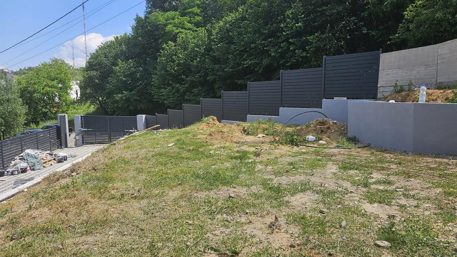 Casa cu garaj pentru 2 masini, strada asfaltata, priveliste superba, Feleacu