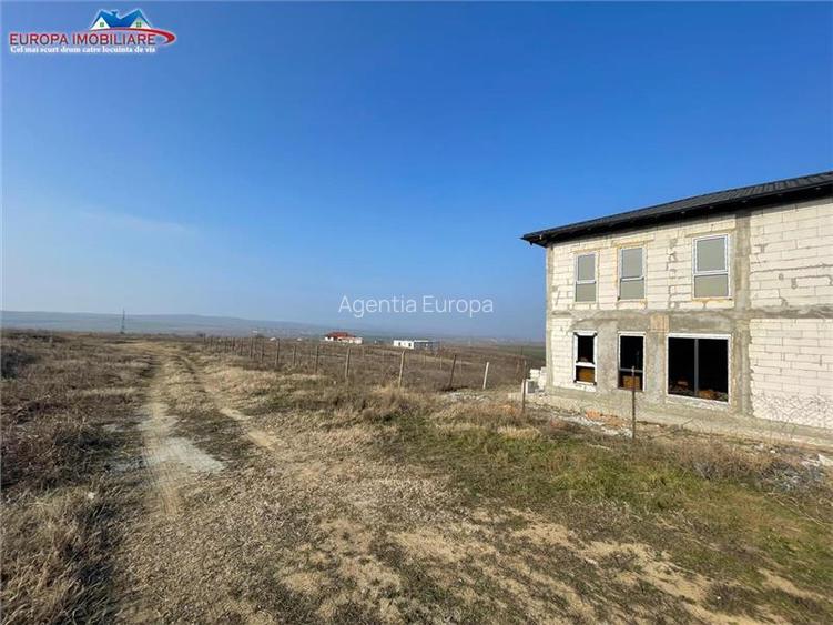Teren de vanzare zona MGM-Tulcea - 3