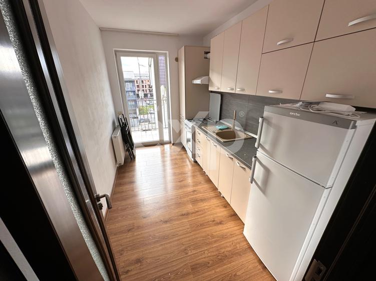 Apartament 1 cameră decomandat, renovat, Loc de parcare CF, Floresti