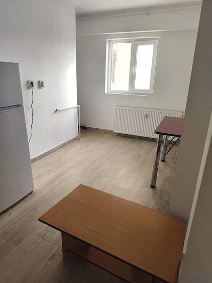 Apartament 3 camere Calea Călărașilor – Metrou Piața Muncii