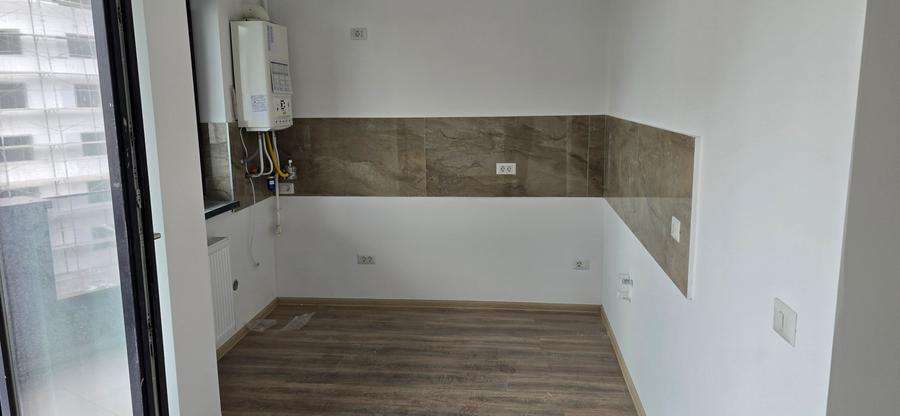 2 camere de vanzare  Focsani, central, bloc nou