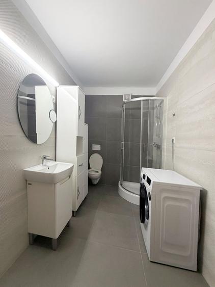 Apartament cu 3 camere de închiriat în Complex Toronto Residence, zona