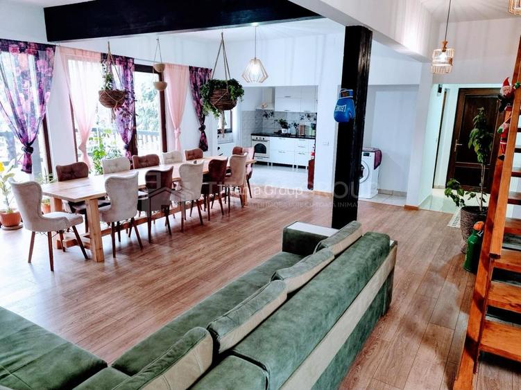 INVESTITIE Vila moderna + vila la rosu, teren 1480 padure
