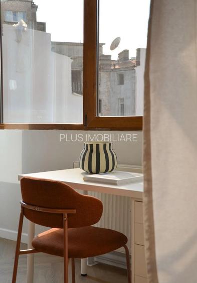 Apartament 2 camere+centrala proprie Zona Universitatii
