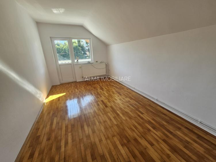 Prima inchiriere! Casa in Andrei Muresanu, utilata modern! - 17