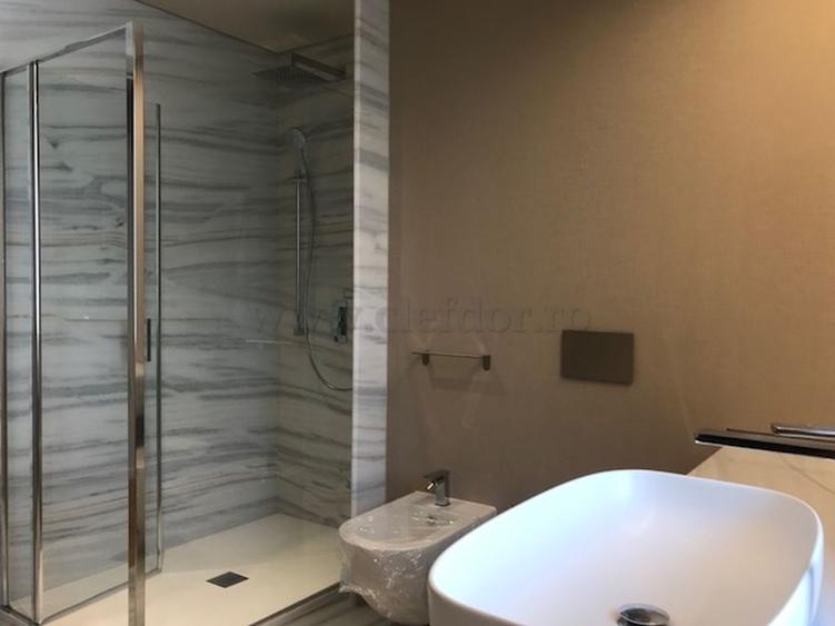 Apartament cu 4 camere de închiriat în zona Primaverii