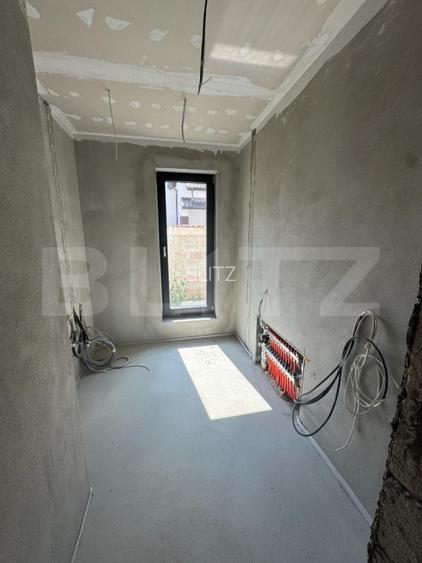 Casa 290 mp, teren 425 mp, zona Micro 3 - 6