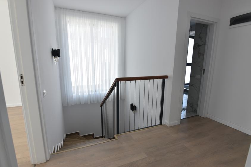 NOU: Vila 4 camere, P+1, Domnesti, Sistem fotovoltaic
