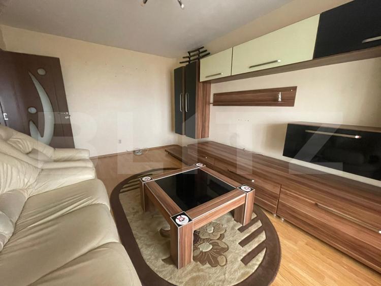 Apartament cu 3 camere si loc de parcare, zona Dumbrava Nord