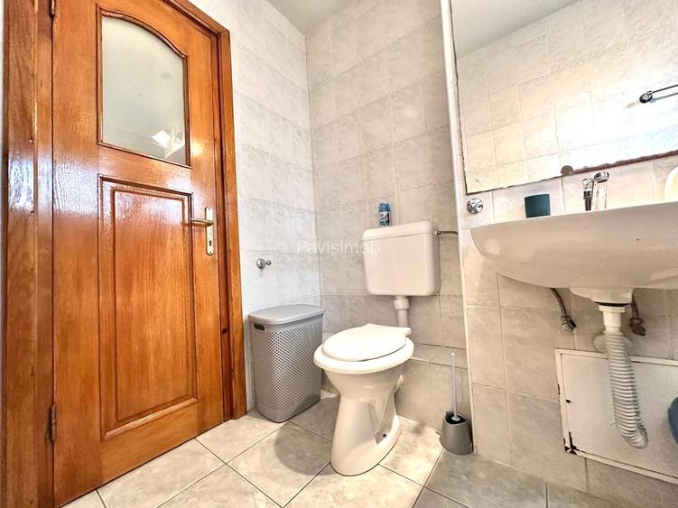 Apartament spatios 4 camere + parcare, pretabil ptr ERASMUS - 10