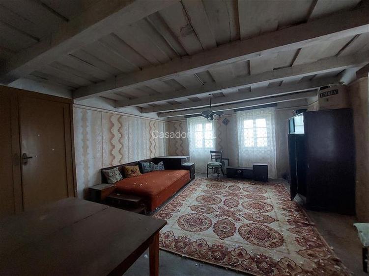 Casa veche cu teren mare in Vinga - 4