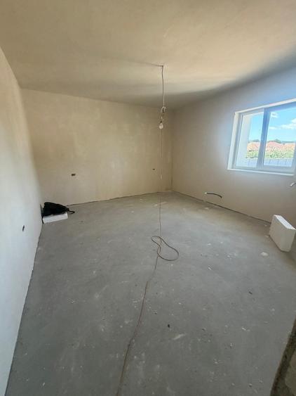 Apartament în Vilă, 98 mp Utili, 3 Dormitoare și 3 Băi – Barabanț