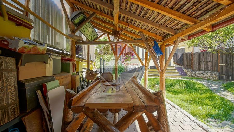 Casă cu farmec tradițional și zona pitoreasca - Râșnov | 0% comision