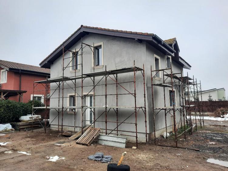 FARA COMISION in Bacu linga padure casa P+1 acoperis tigla incalzire pardos