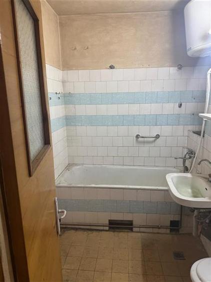Apartament cu 3 camere, etaj2, 2balcoane, Centru Civic Brasov