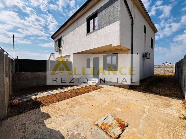Duplex complet mobilat – 3 camere, 2 băi și curte proprie