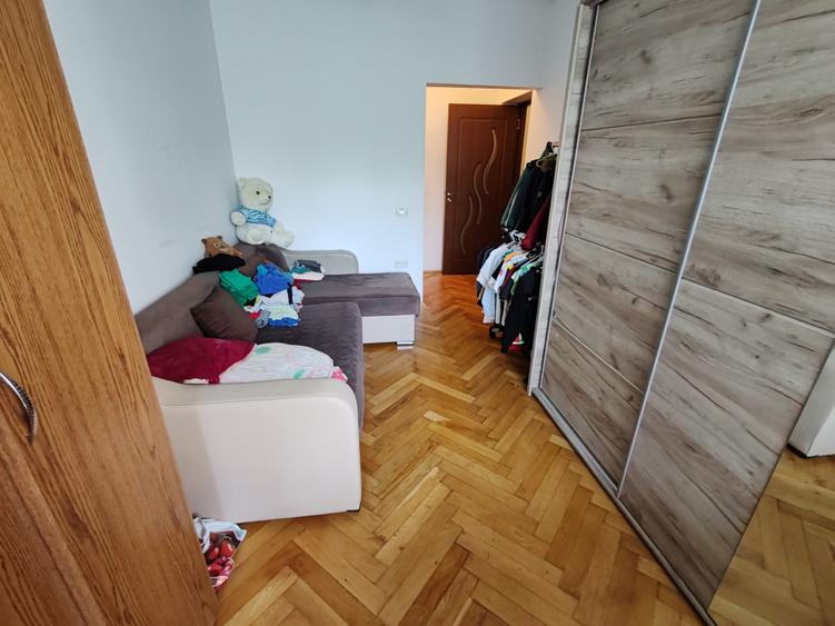 Apartament 3 camere zona Garii