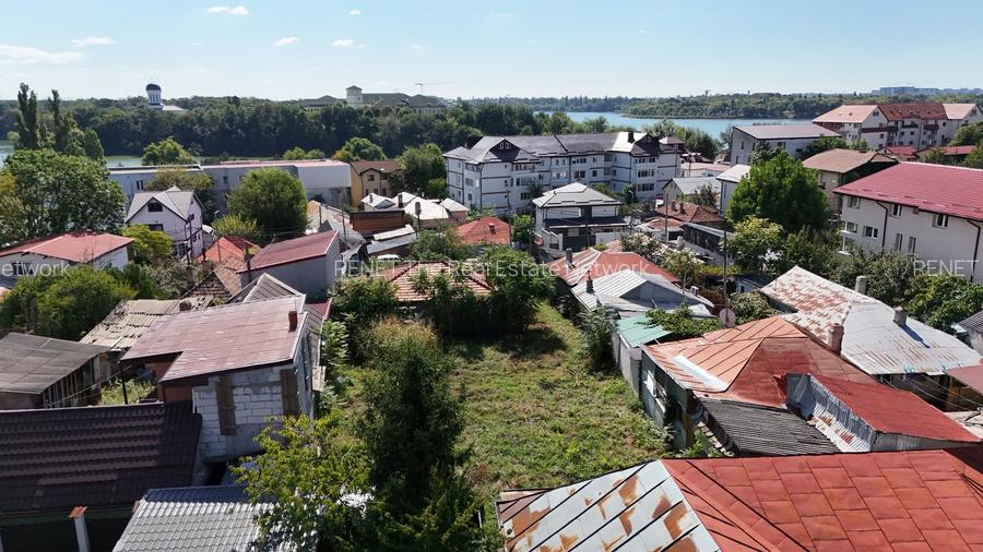 Teren de casa langa lac si metrou - 9