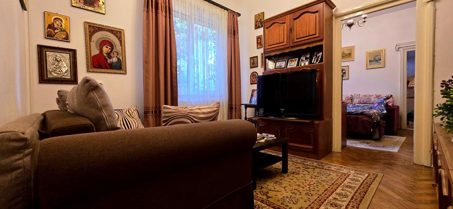Apartament 2 camere | Pitar Mos | Stil interbelic | Centrala proprie