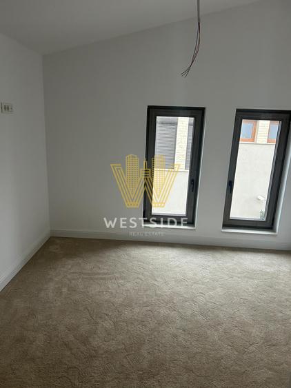 Casa premium individuala de vanzare, in Giroc