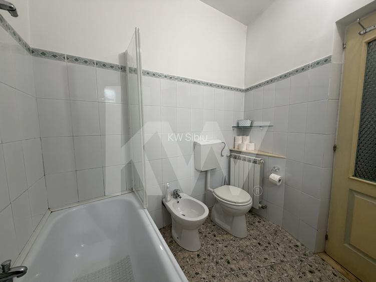 Apartament 3 camere ultracentral Sibiu – bijuterie artistică la cheie! - 17