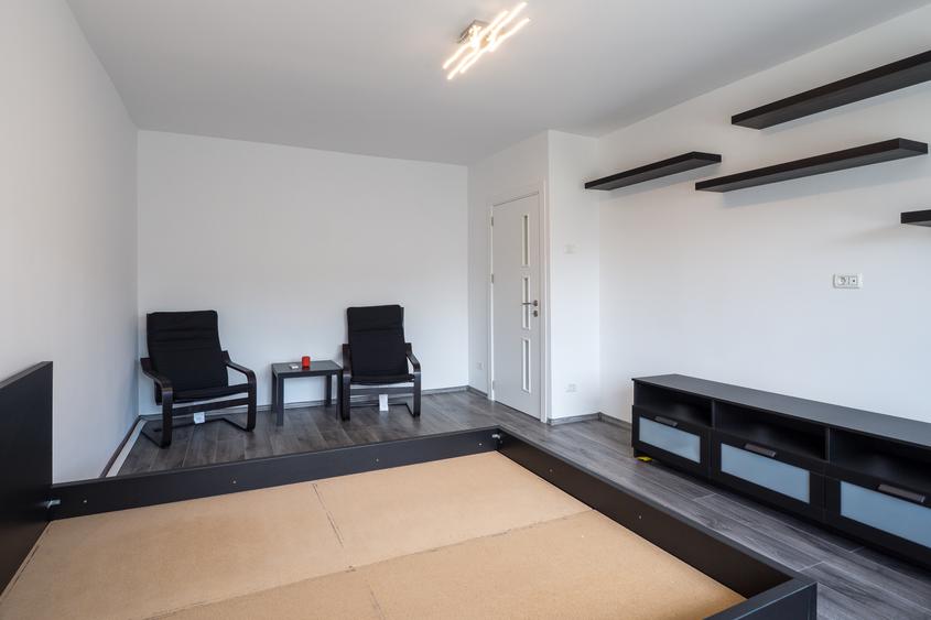 Vitan Mall, studio luminos, mobilat si utilat modern, prima inchiriere