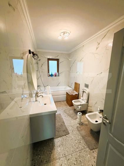 Casa de vanzare Malini, Valeni Stanisoara, 30 ari teren