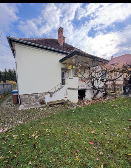 VAND CASA CU 900 MP TEREN,ZONA PARCUL SUB ARINI