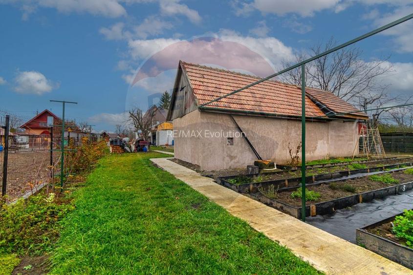 OPORTUNITATEI CASĂ modernă | 238mp utili și teren intravilan 7150mp - 44