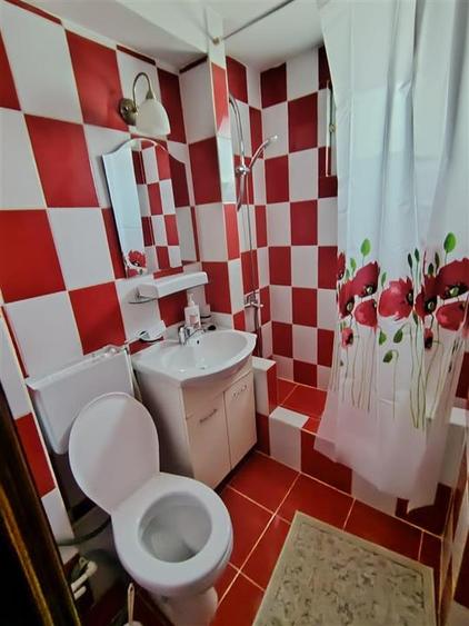 2 camere confort 2, parter cu balcon 12 m, Mobilat si Utilat, Obor