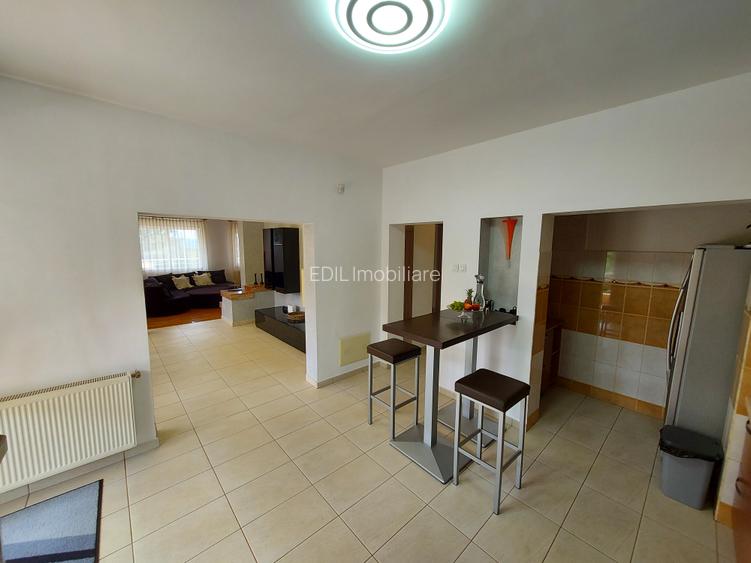 Vilă premium de închiriat, Făget, 400 mp și 2.412 mp teren