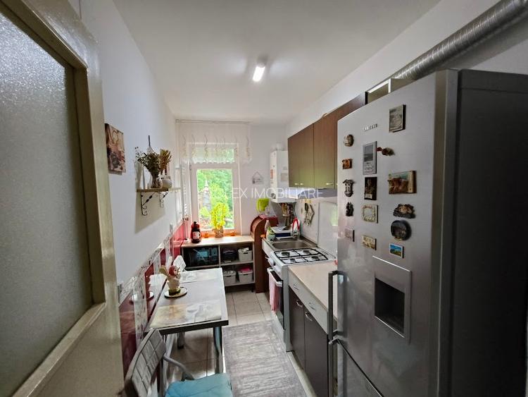 Apartament 3 camere de vanzare in Busteni - 3