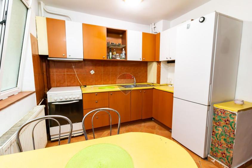 Apartament cu 3 camere  Prelungirea Ghencea